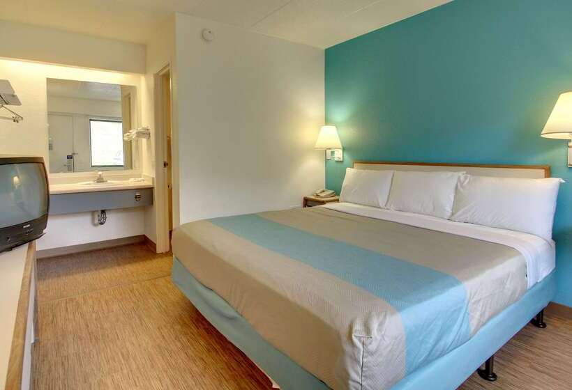 Motel 6 Cedar Rapids, Ia