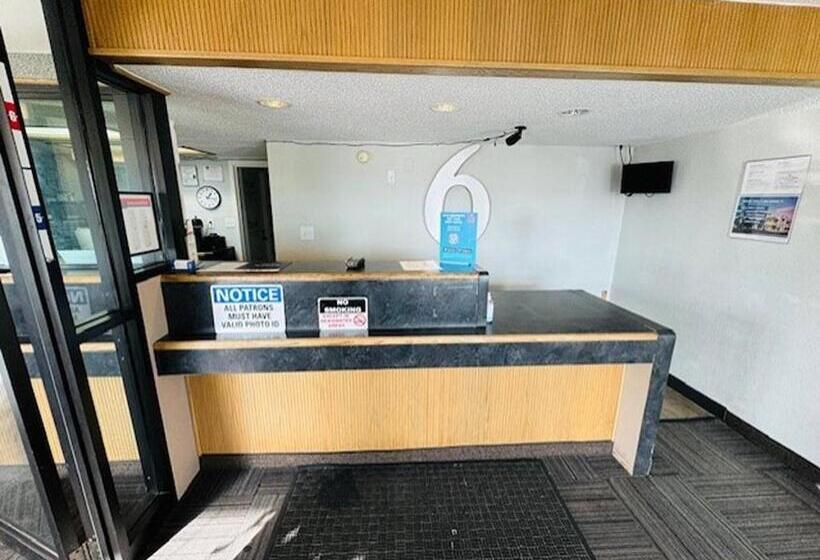 Motel 6 Cedar Rapids, Ia