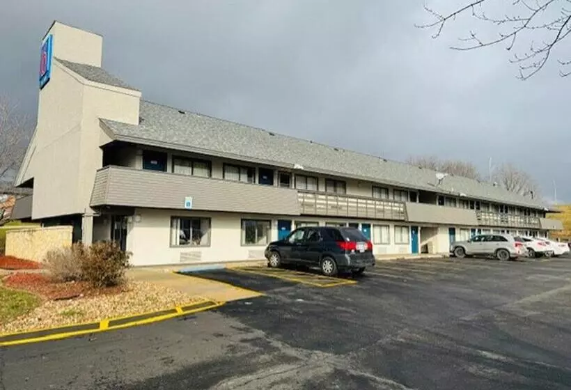 Motel 6 Cedar Rapids, Ia