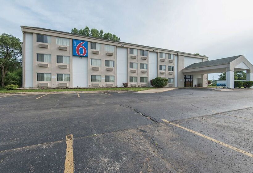 Motel 6 Lawrence, Ks