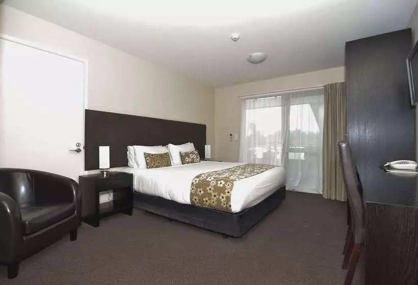 モーテル Quality Suites Amore