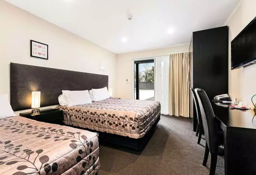 モーテル Quality Suites Amore