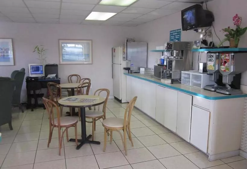 モーテル Westmont Inn Lakeland