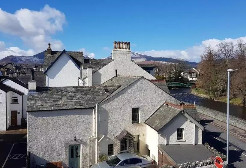 ペンション Babbling Brook Guesthouse