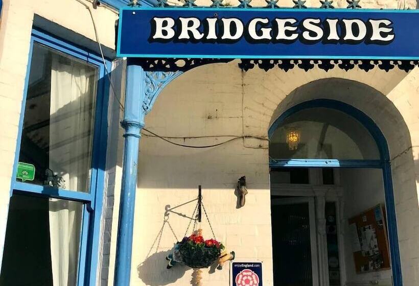 Пансион Bridgeside Guest House