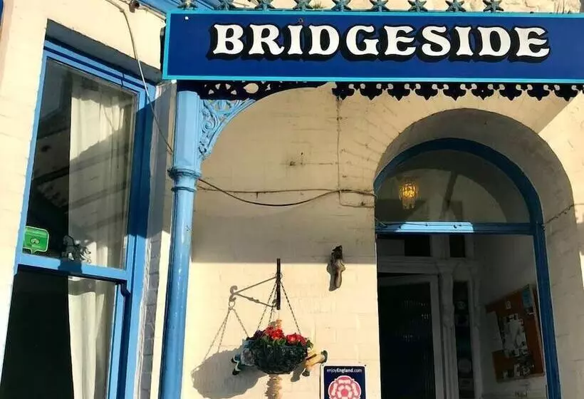 Пансион Bridgeside Guest House