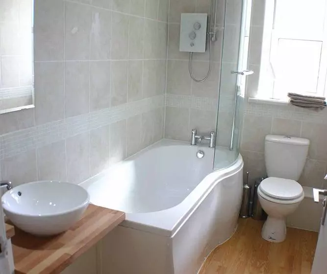 膳宿费 Brougham House