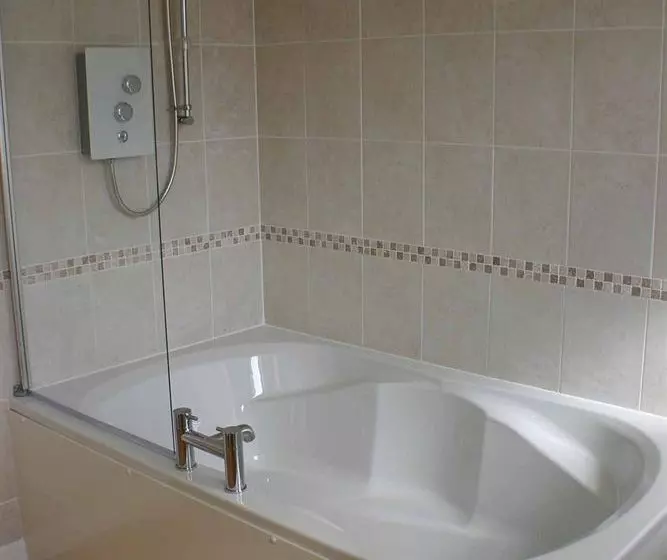 膳宿费 Brougham House