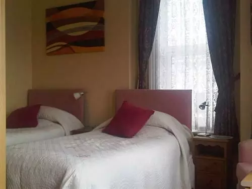 膳宿费 High Beach Guest House