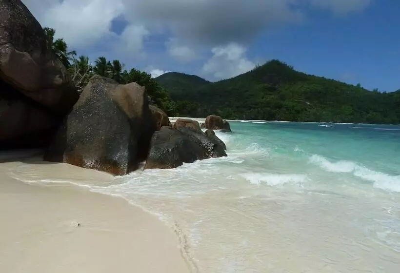 پانسیون Le Triskell