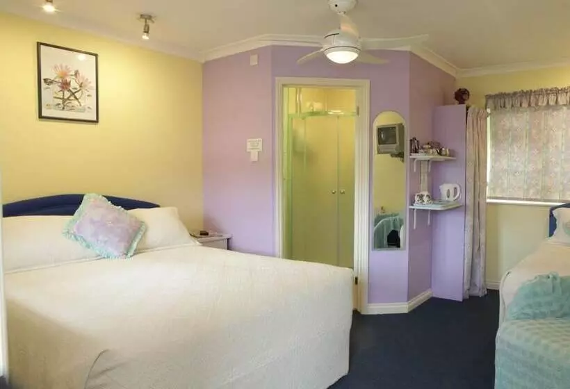 פנסיון Little Bullocks Farm