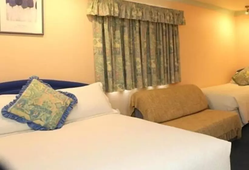 פנסיון Little Bullocks Farm