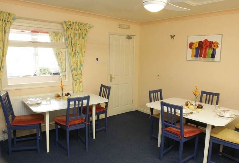 بنسيون Little Bullocks Farm