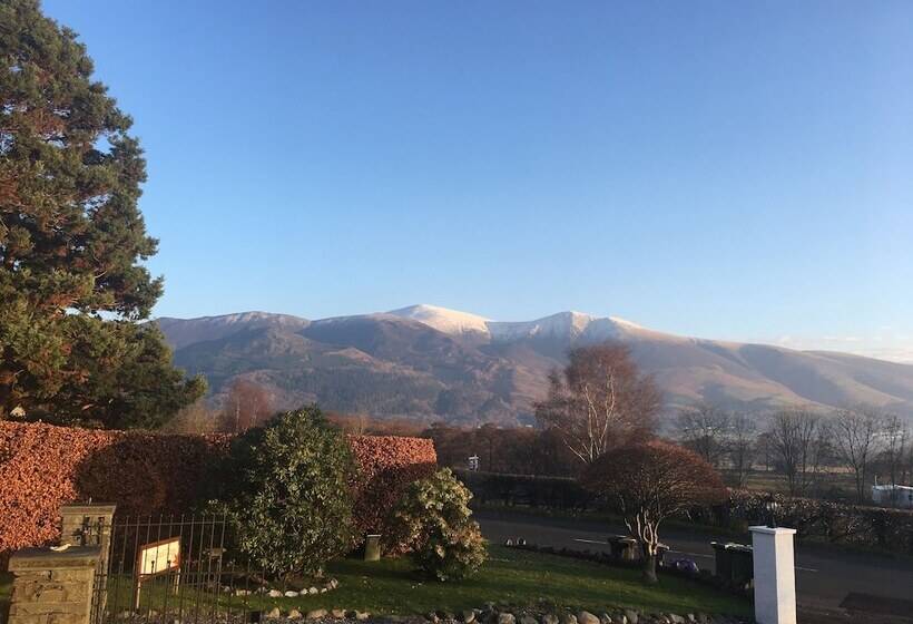 بنسيون Maple Bank