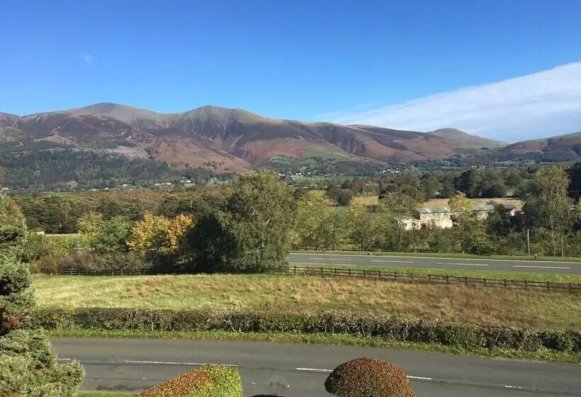 פנסיון Maple Bank