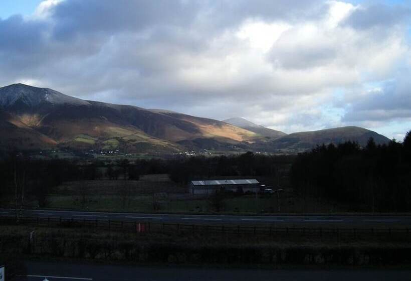 بنسيون Maple Bank