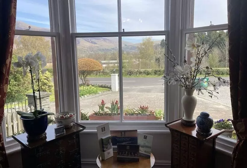 פנסיון Maple Bank