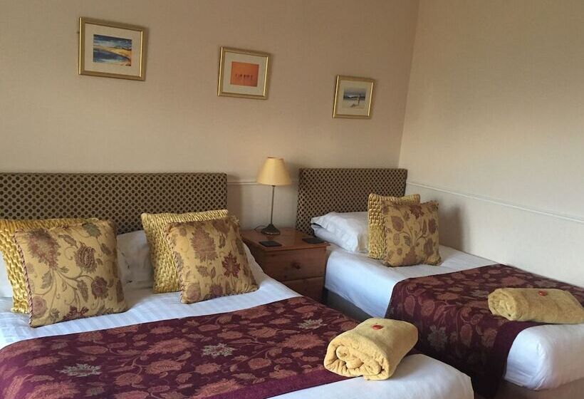 بنسيون Maple Bank