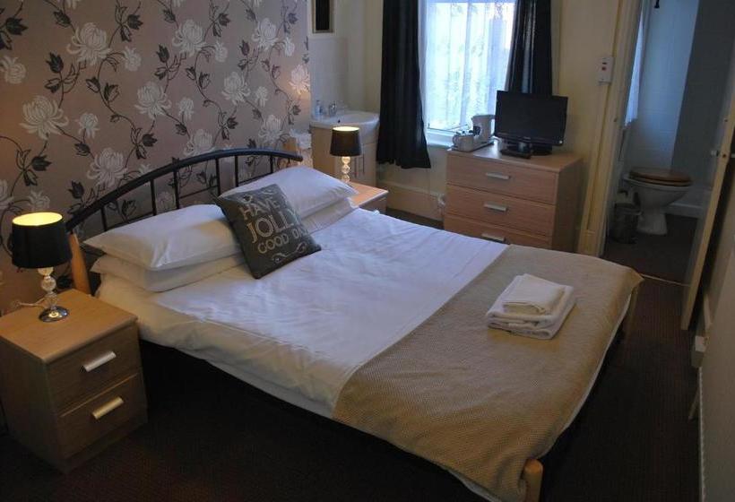 بنسيون Millifont Guest House