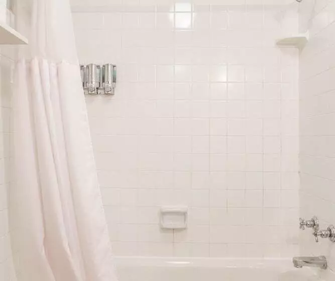 ベッドアンドブレックファースト William Gillis At Southmoreland On The Plaza