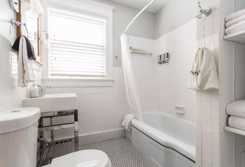 ベッドアンドブレックファースト William Gillis At Southmoreland On The Plaza