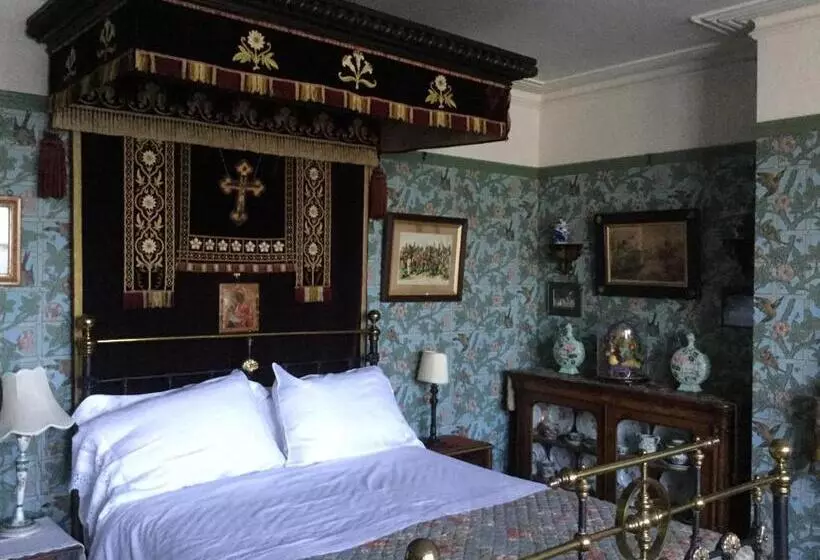 St Benedict   Victorian Bed And Breakfast