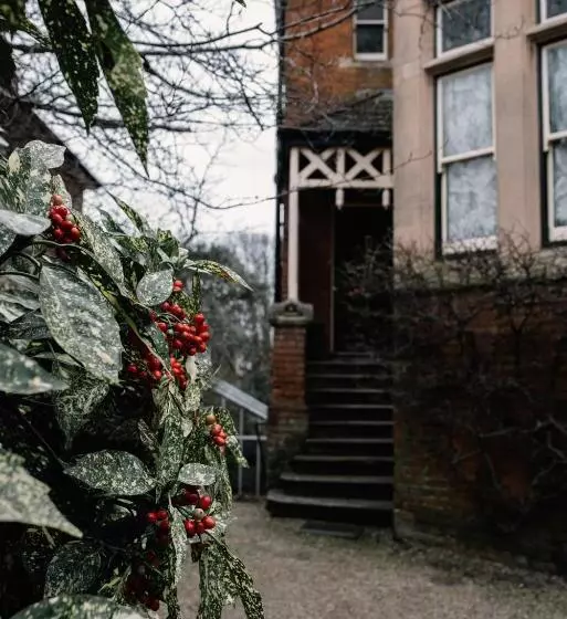 St Benedict   Victorian Bed And Breakfast