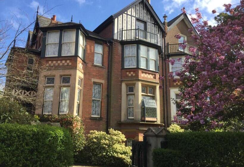 St Benedict Victorian Bed And Breakfast