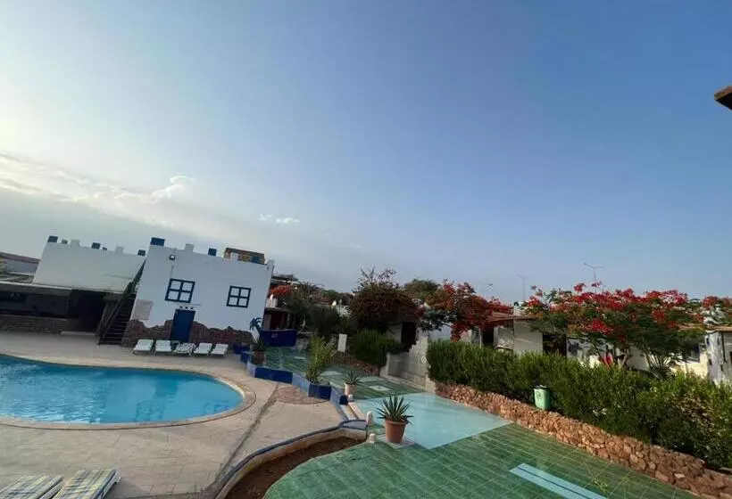 هاستل Bedouins Inn Village