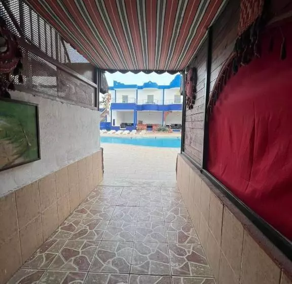 هاستل Bedouins Inn Village