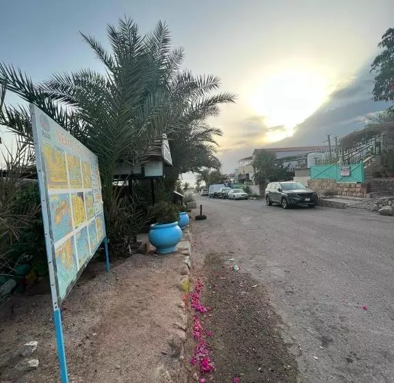 هاستل Bedouins Inn Village