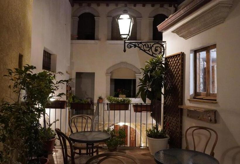 ベッドアンドブレックファースト Baglio Sant’angelo