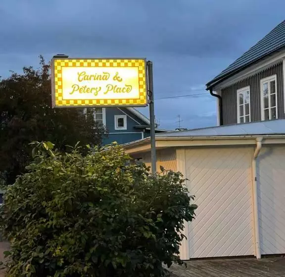 Aamiaismajoitus (B&B) Carina & Peters Place