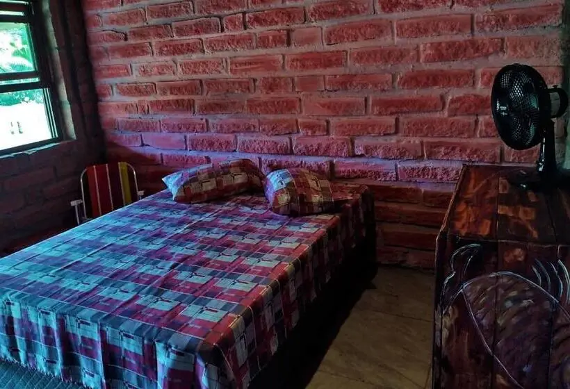 Hostel Casa Da Pedra Chata