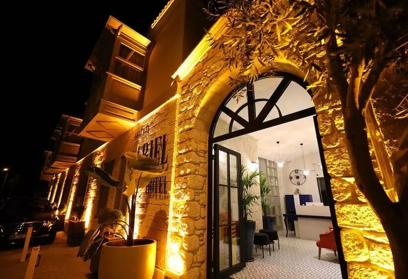 Hotelli Ariel Plus Alaçatı