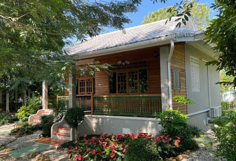 בית מלון כפרי Home Of Dusita