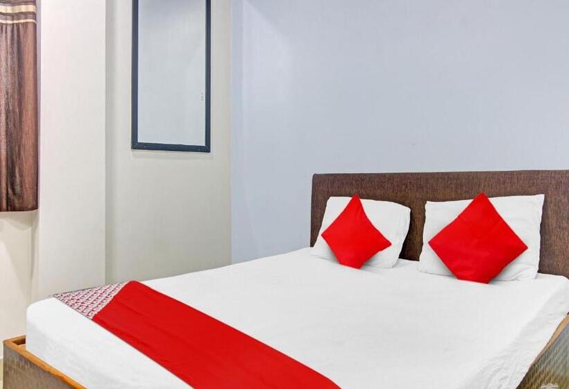 Hotel Oyo Flagship 80488  Vrundawan