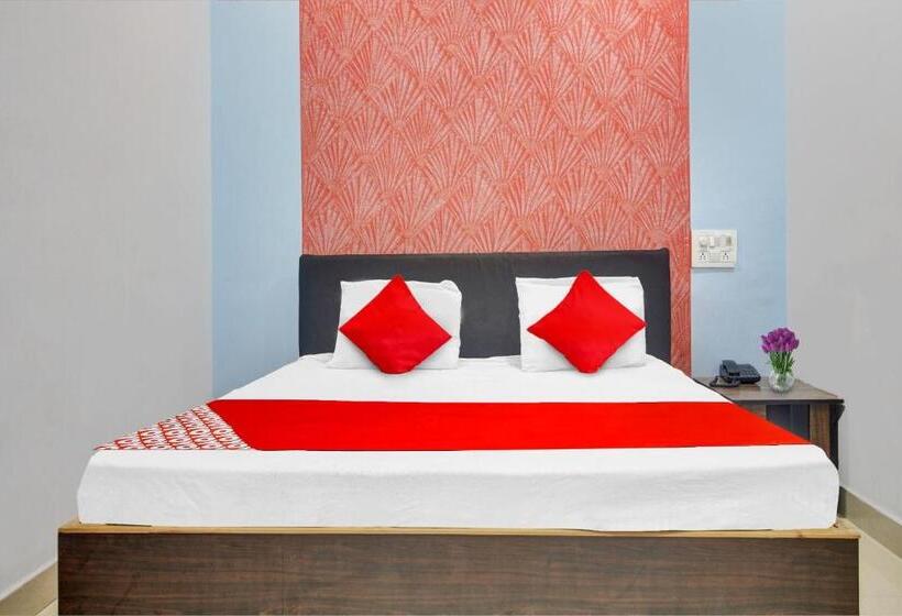 Hotel Oyo Flagship 80488  Vrundawan