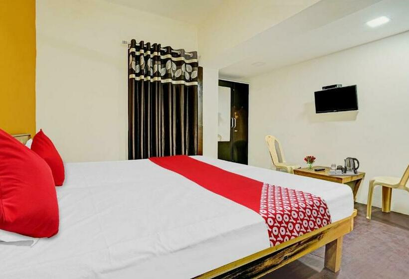 בית מלון כפרי Oyo Flagship 80563 New Krishna  Restaurant