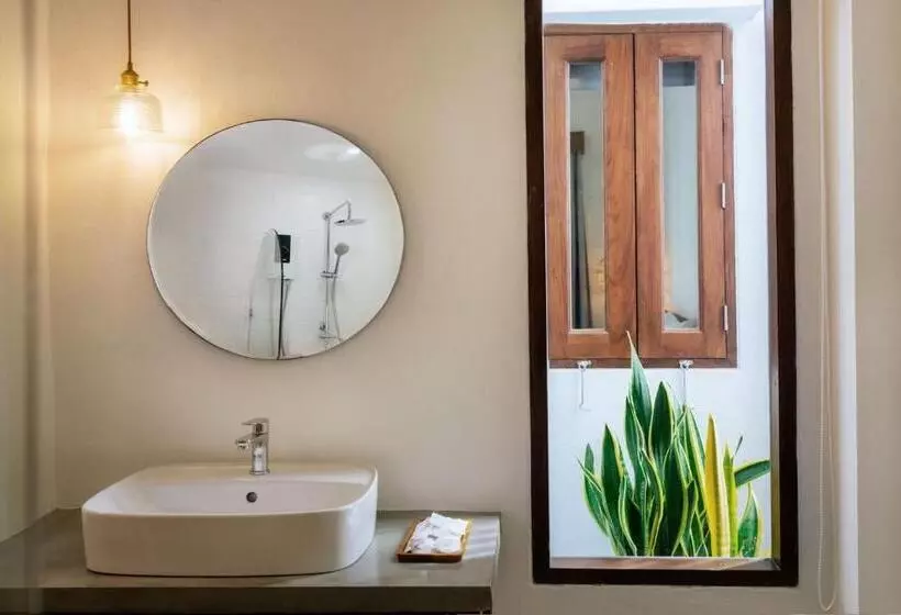 ホテル Phang Nga Origin