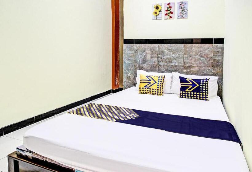 בית מלון כפרי Spot On 92123 Chikam House Syariah