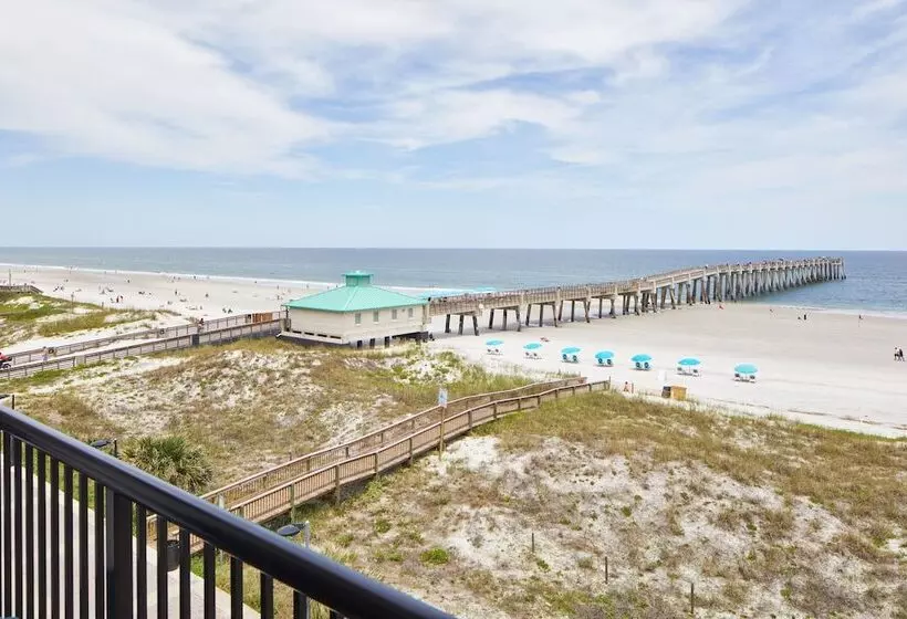 Hotelli Springhill Suites By Marriott Jacksonville Beach Oceanfront