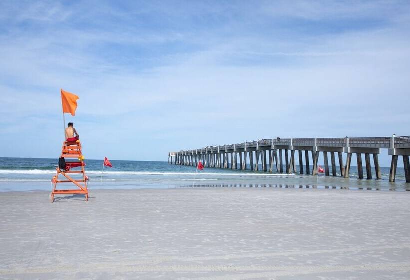 בית מלון כפרי Springhill Suites By Marriott Jacksonville Beach Oceanfront