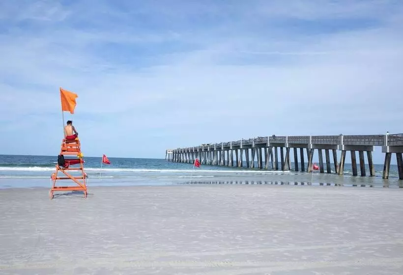 Hotelli Springhill Suites By Marriott Jacksonville Beach Oceanfront