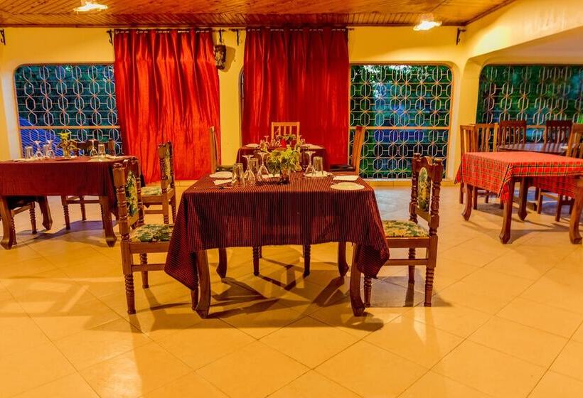 בית מלון כפרי The Friend Of Mine