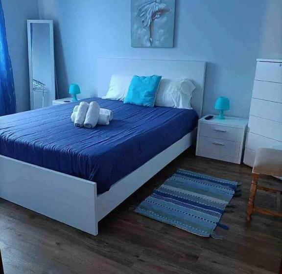 膳宿费 Azores House