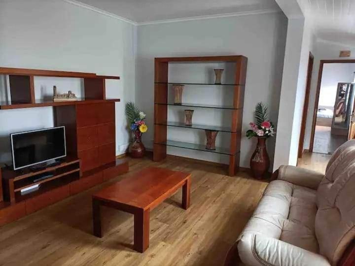 膳宿费 Azores House