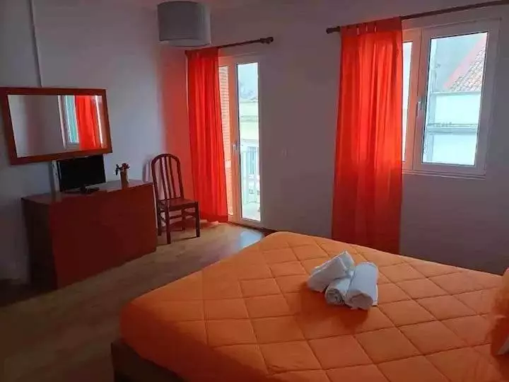 پانسیون Azores House