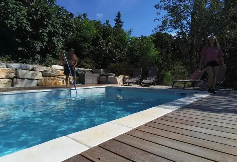 ペンション La Nature Des Sens   Gîte Les Cèdres