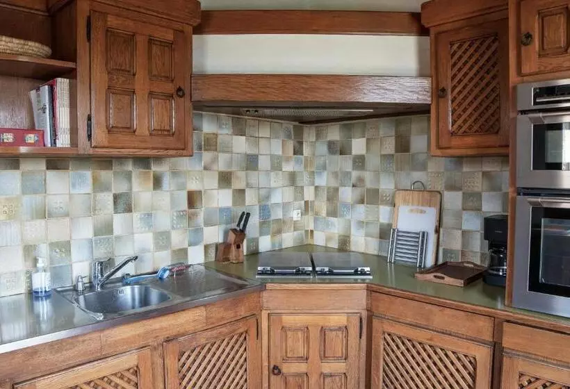 ペンション La Nature Des Sens   Gîte Les Cèdres